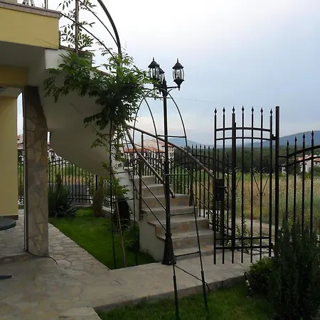 Vendégház Altay Lozenec