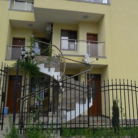 Altay Pensionat Lozenets