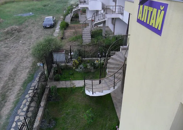 Altay Guest house Lozenets